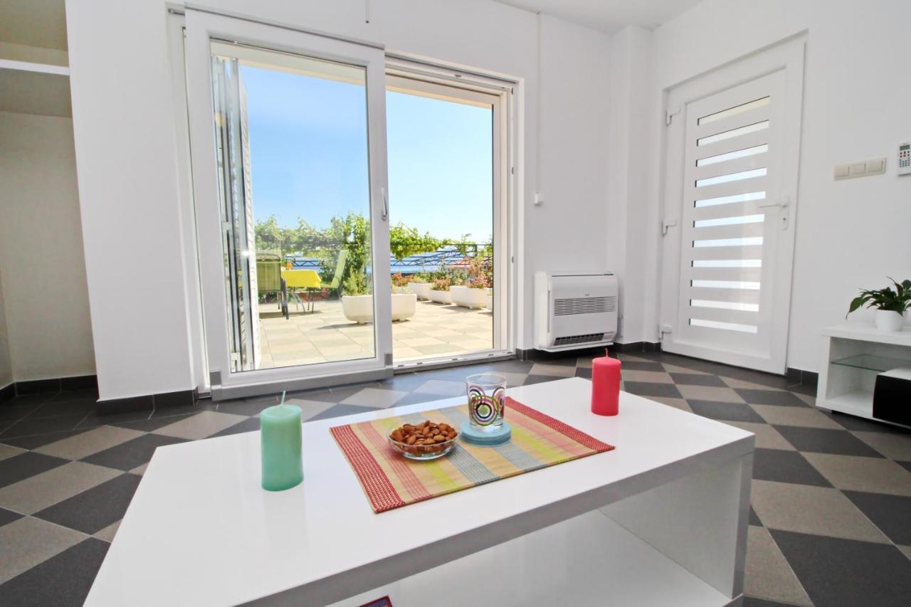 Apartments Gusti Drace Bagian luar foto